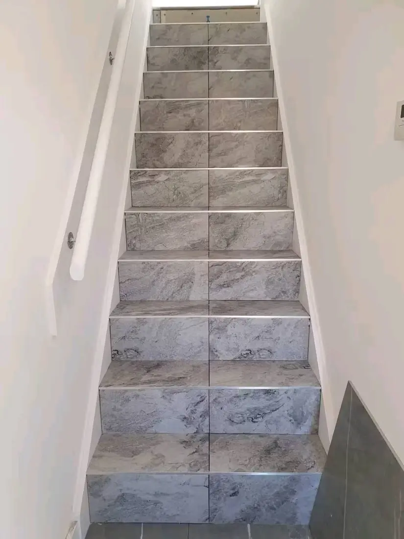 After: Marble-effect staircase